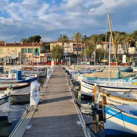 In Six Fours Les Plages With Terrace
