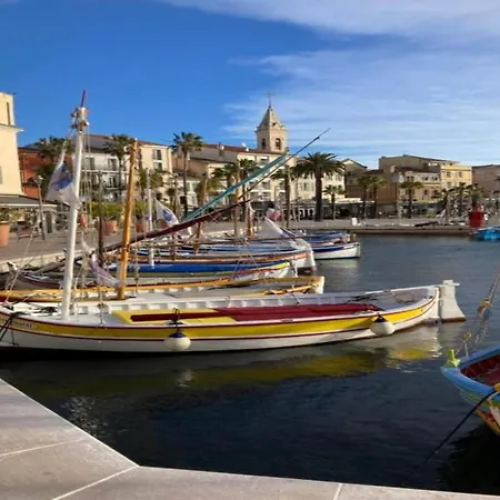 Nyaraló In Six Fours Les Plages With Terrace Six-Fours-les-Plages